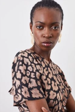 Karen Millen Animal Jacquard Ruched Front Crepe Midi Dress 10 Karen Millen Animal Jacquard Ruched Front Crepe Midi Dress -Karen Millen shop animal jacquard ruched front crepe midi dress 3