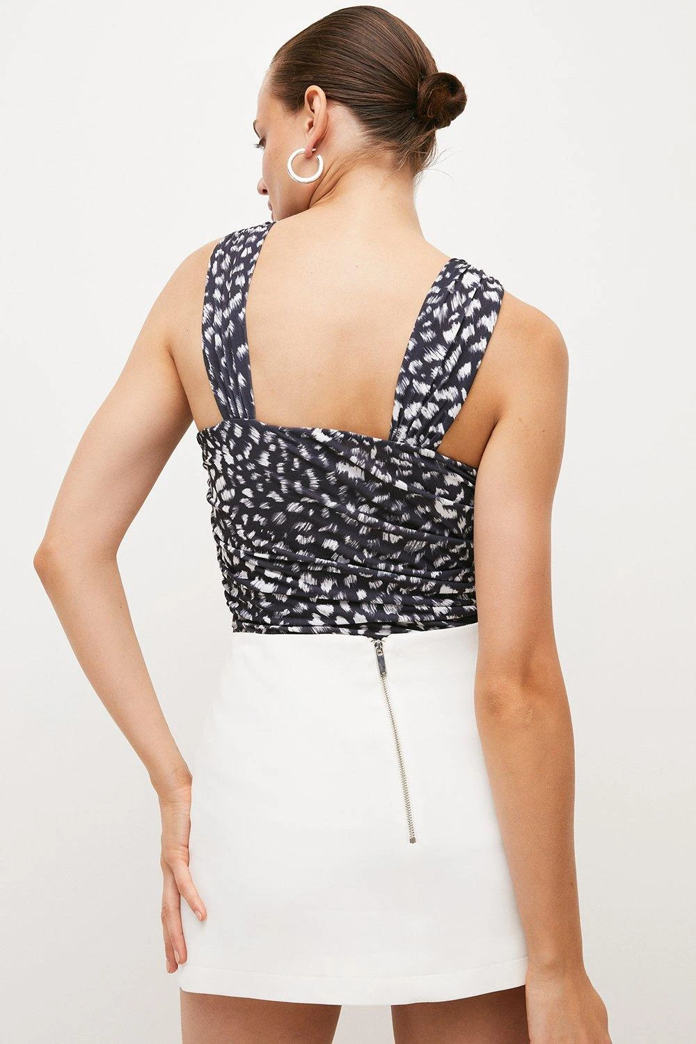 Karen Millen Animal Print Cut Out Jersey Crepe Top 6 Karen Millen Animal Print Cut Out Jersey Crepe Top - Image 4