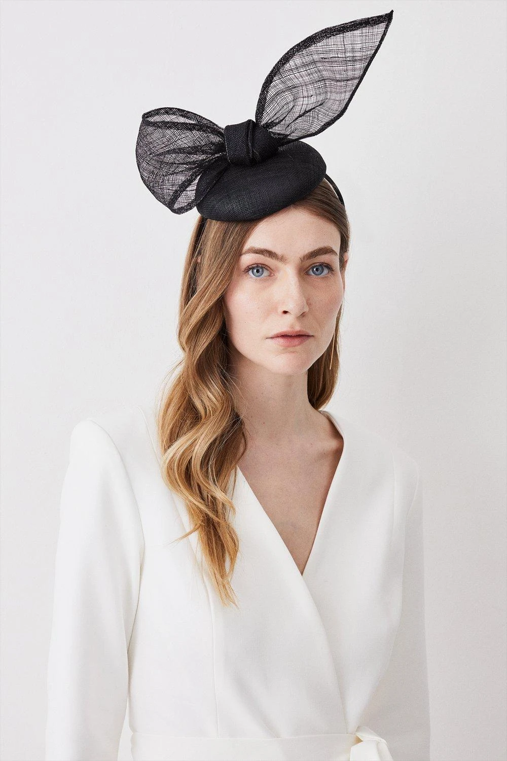 Karen Millen Bow Detail Pill Box Fascinator 4 Karen Millen Bow Detail Pill Box Fascinator - Image 2