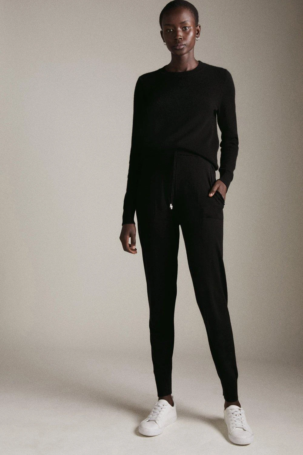 Karen Millen Cashmere Crew Neck Knitted Jumper 5 Karen Millen Cashmere Crew Neck Knitted Jumper - Image 3