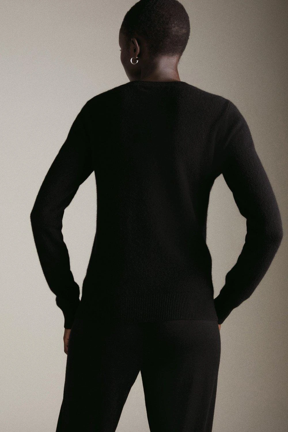 Karen Millen Cashmere Crew Neck Knitted Jumper 7 Karen Millen Cashmere Crew Neck Knitted Jumper - Image 5