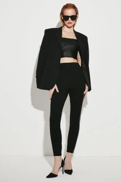 Karen Millen High Waisted All Over Pu Side Panel Leggings -Karen Millen shop black high waisted all over pu side panel leggings 3