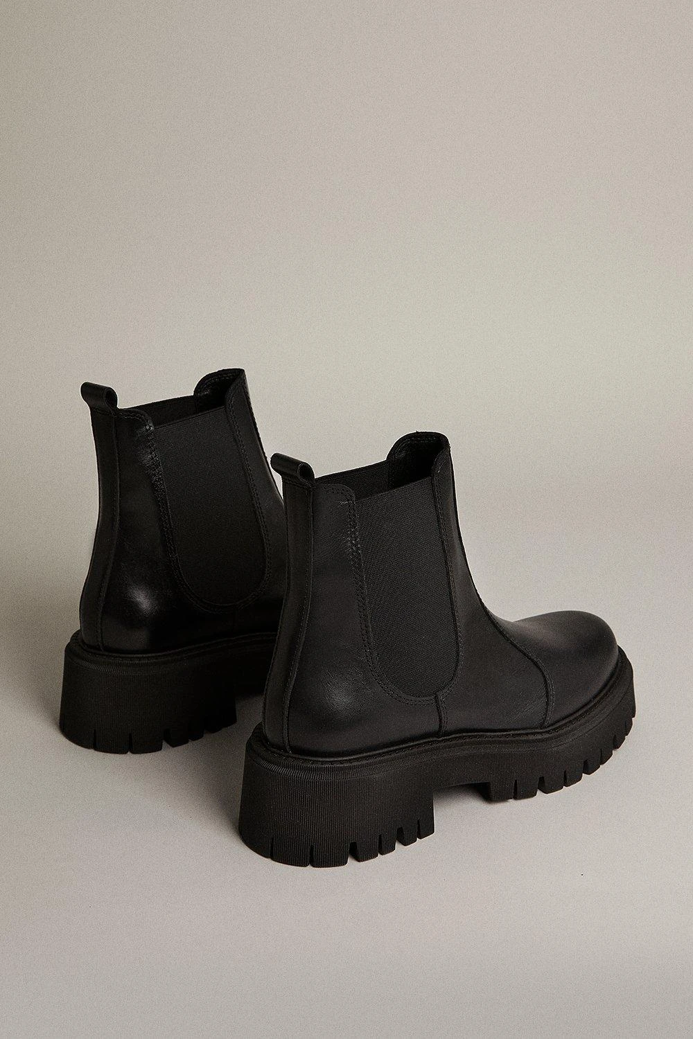 Karen Millen Leather Ankle Chelsea Boot 4 Karen Millen Leather Ankle Chelsea Boot - Image 2