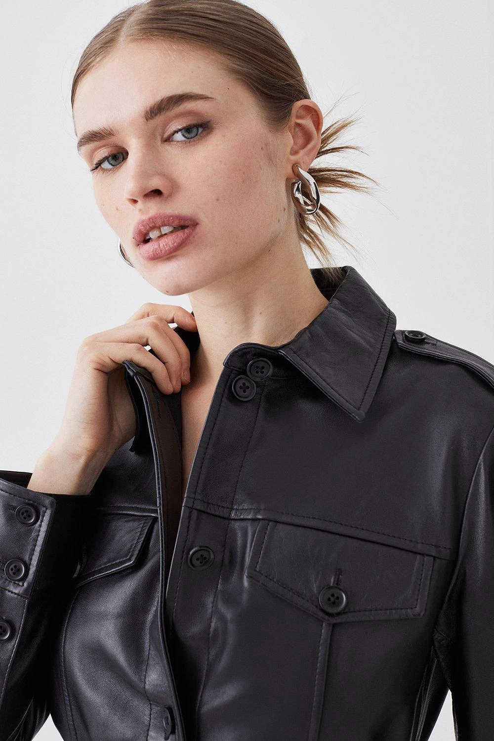 Karen Millen Leather Belted Fitted Shirt Jacket 6 Karen Millen Leather Belted Fitted Shirt Jacket - Image 4