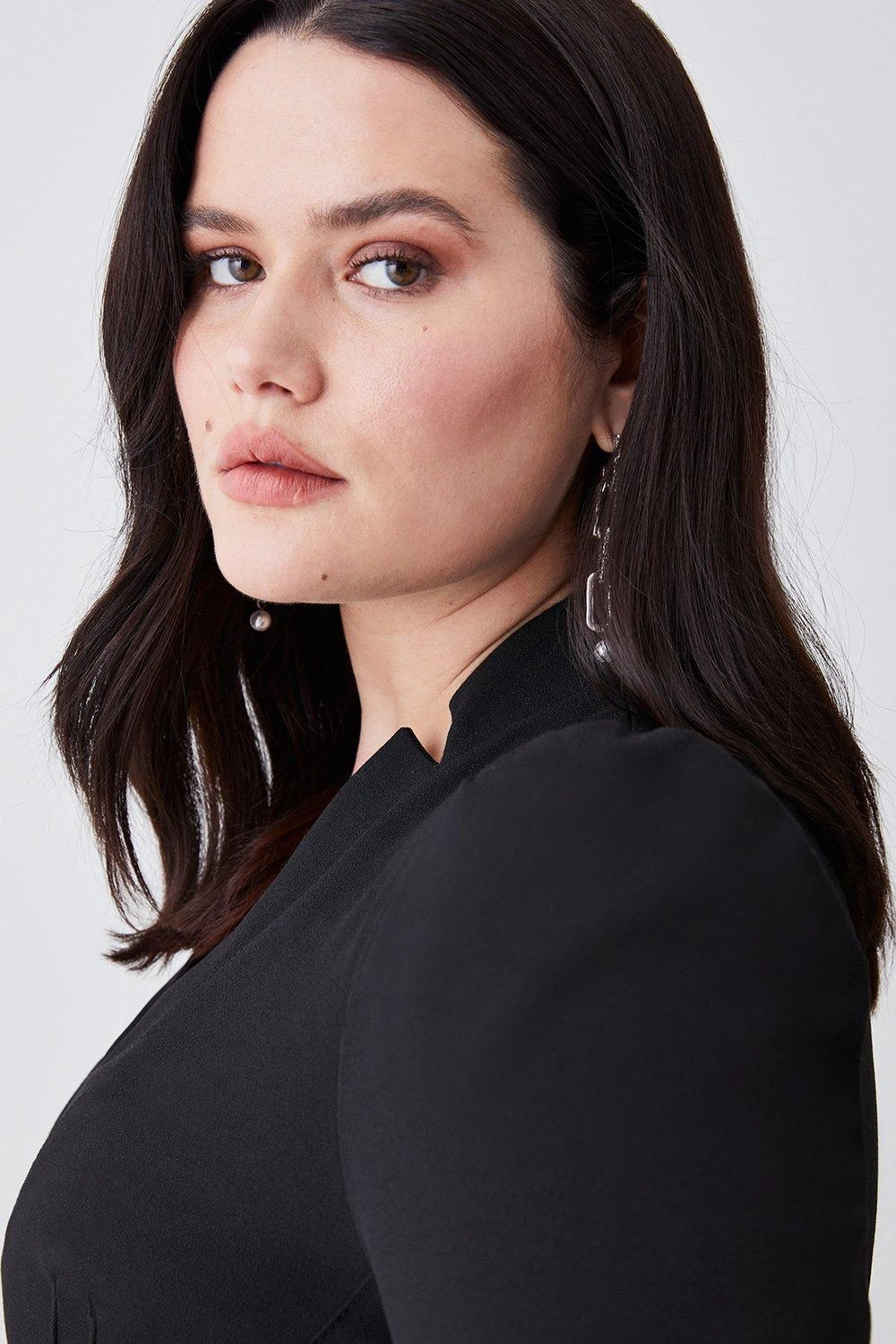 Karen Millen Plus Size Structured Crepe Forever Midi Dress 6 Karen Millen Plus Size Structured Crepe Forever Midi Dress - Image 4