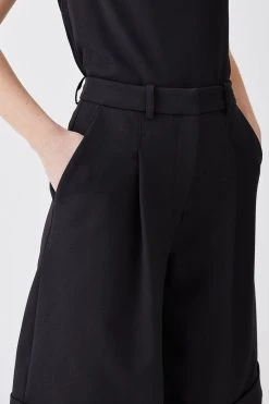 Karen Millen Tall Compact Stretch Turn Up Hem Tailored Walking Shorts 9 Karen Millen Tall Compact Stretch Turn Up Hem Tailored Walking Shorts -Karen Millen shop black tall compact stretch turn up hem tailored walking shorts 2