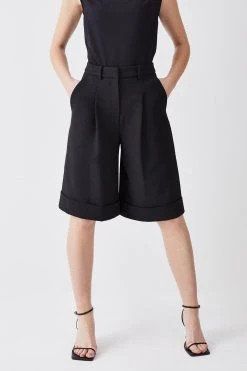 Karen Millen Tall Compact Stretch Turn Up Hem Tailored Walking Shorts 11 Karen Millen Tall Compact Stretch Turn Up Hem Tailored Walking Shorts -Karen Millen shop black tall compact stretch turn up hem tailored walking shorts 4