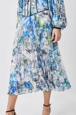 Karen Millen Petite Corset Detail Floral Pleated Woven Maxi Dress