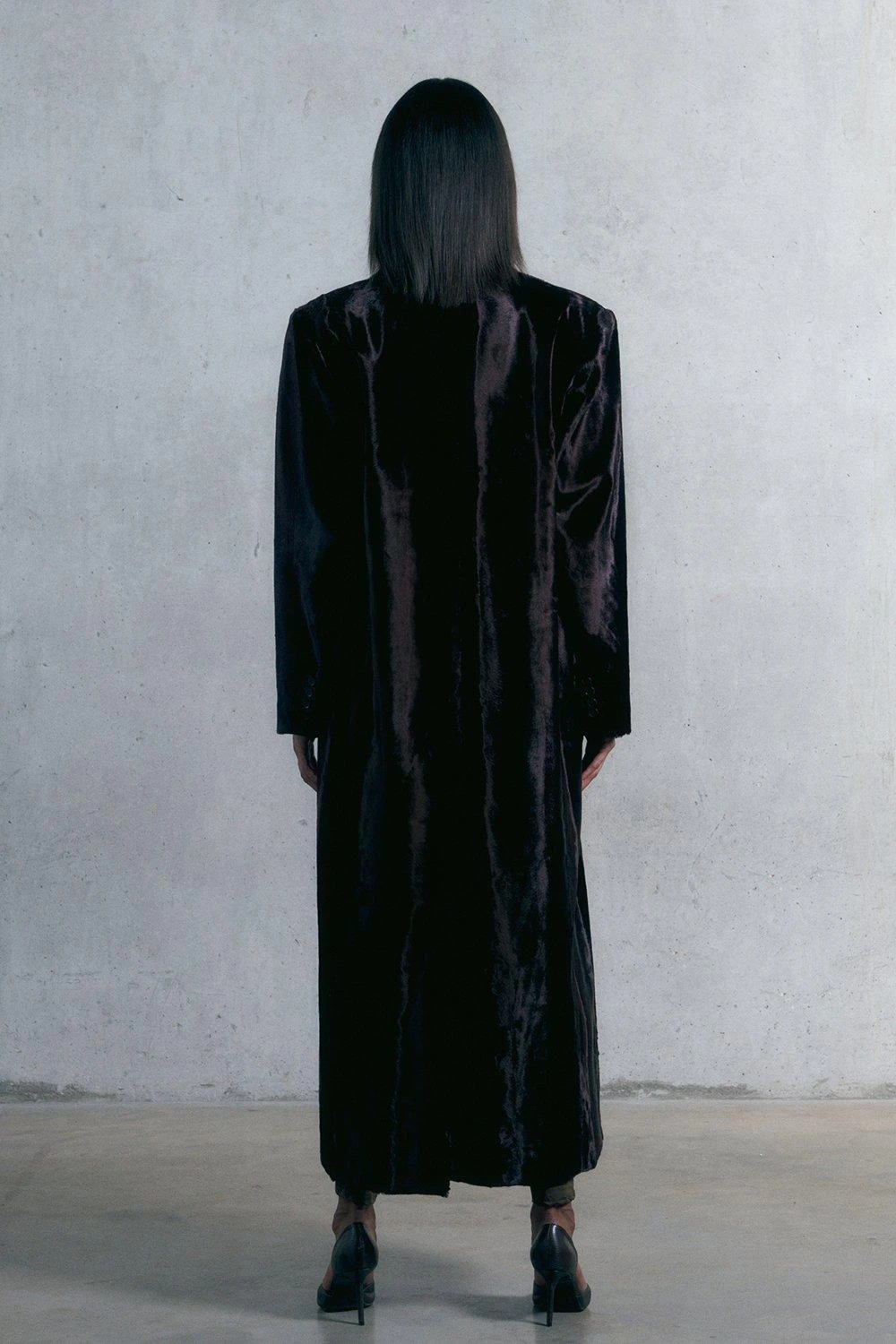 Karen Millen Signature Ponyskin Oversized Maxi Coat 5 Karen Millen Signature Ponyskin Oversized Maxi Coat - Image 3