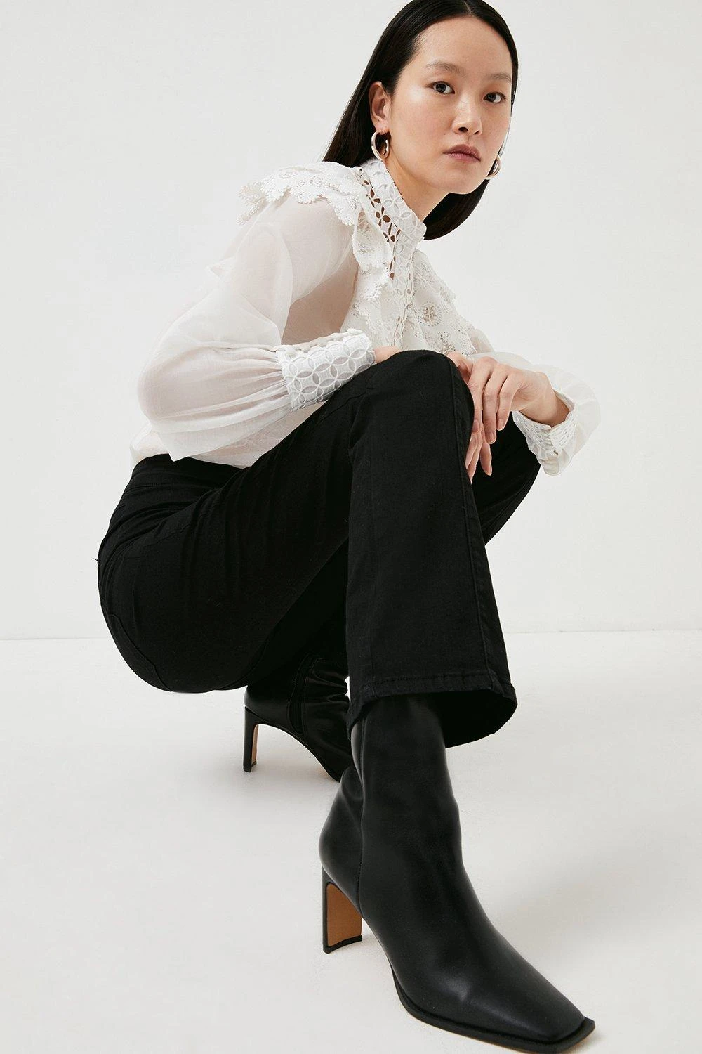 Karen Millen Mid Rise Kickflare Button Detail Jeans 5 Karen Millen Mid Rise Kickflare Button Detail Jeans - Image 3