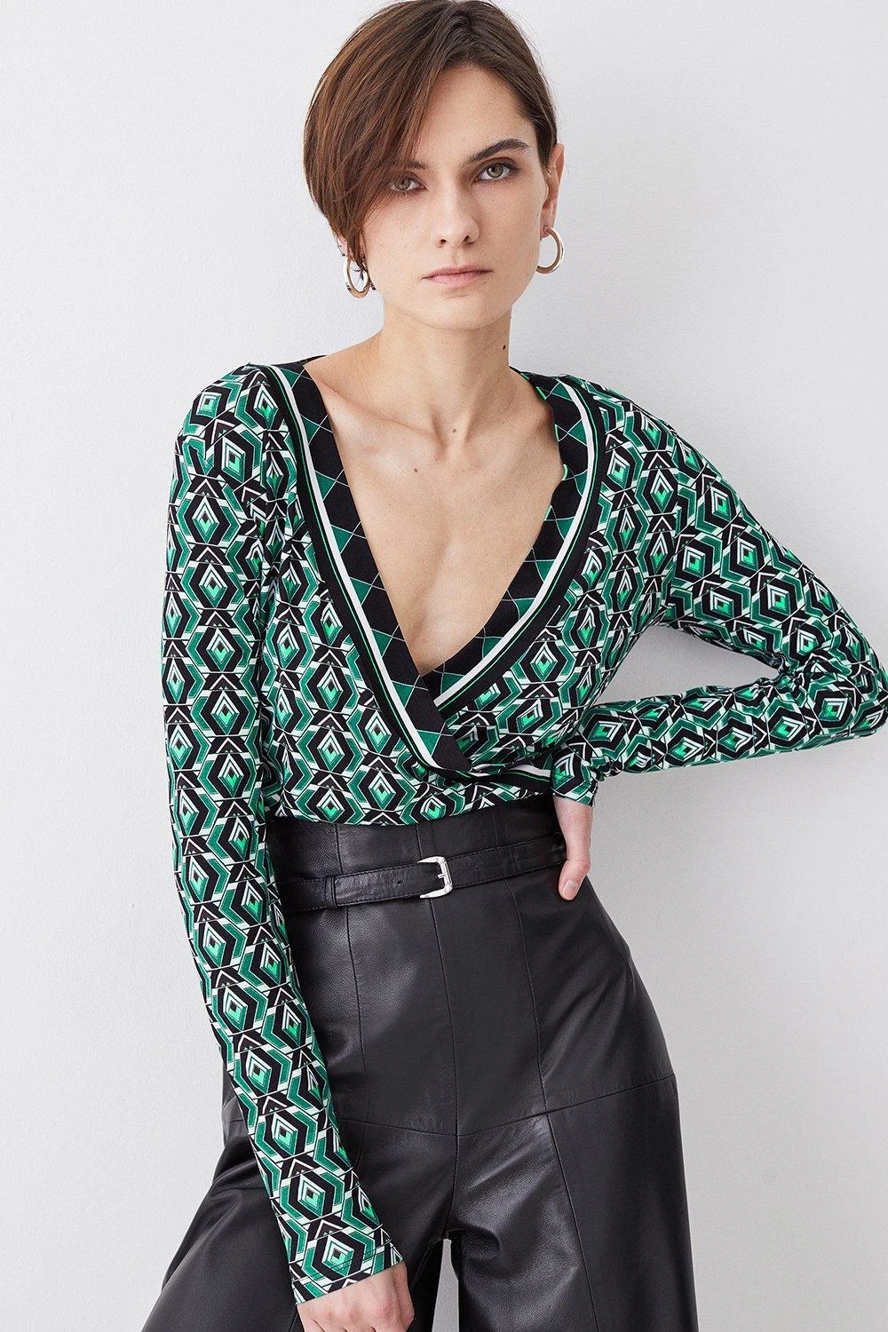Karen Millen Printed Wrap Front Long Sleeve Viscose Blend Jersey Top 3 Karen Millen Printed Wrap Front Long Sleeve Viscose Blend Jersey Top
