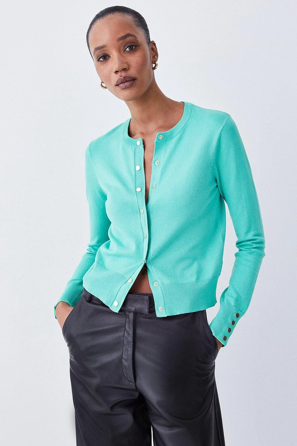 Karen Millen Petite Viscose Blend Knit Crew Neck Cardigan 6 Karen Millen Petite Viscose Blend Knit Crew Neck Cardigan - Image 4