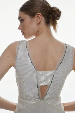 Karen Millen Floral Embellished Pleated Tulle Midi Dress 9 Karen Millen Floral Embellished Pleated Tulle Midi Dress -Karen Millen shop ivory floral embellished pleated tulle midi dress 1