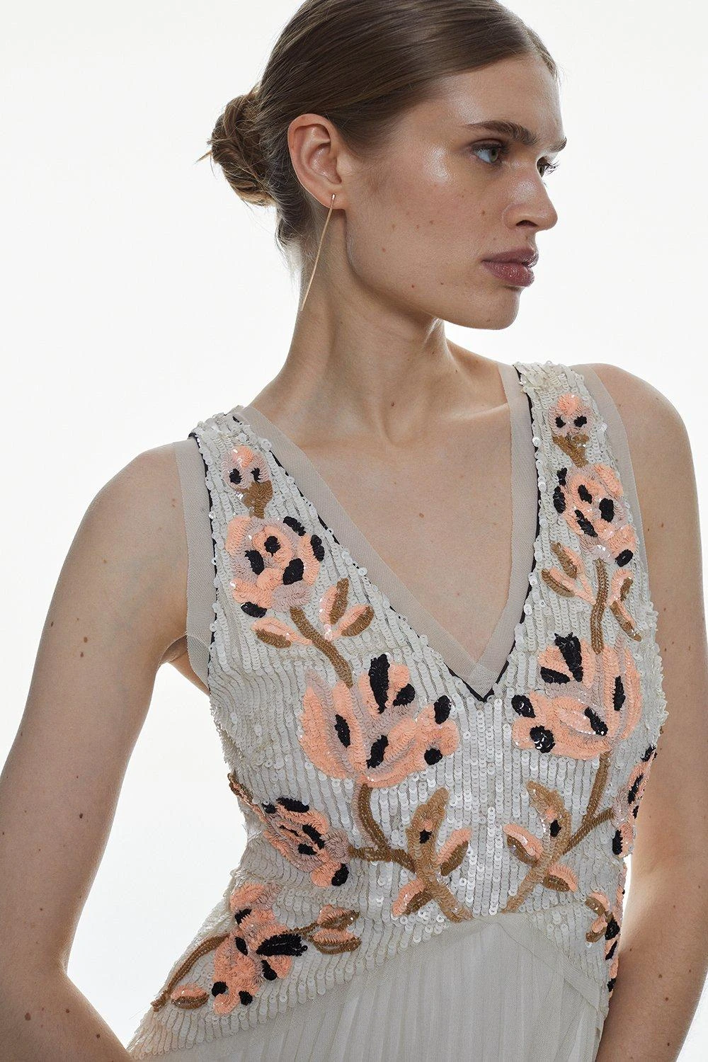 Karen Millen Floral Embellished Pleated Tulle Midi Dress 3 Karen Millen Floral Embellished Pleated Tulle Midi Dress