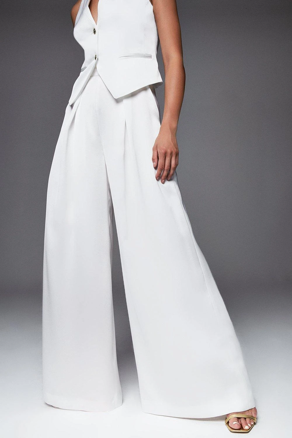 Karen Millen Satin Crepe Wide Leg High Waist Trousers 3 Karen Millen Satin Crepe Wide Leg High Waist Trousers