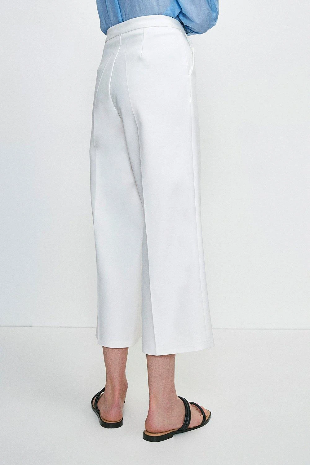 Karen Millen Essential Techno Woven Wide Leg Trouser 3 Karen Millen Essential Techno Woven Wide Leg Trouser