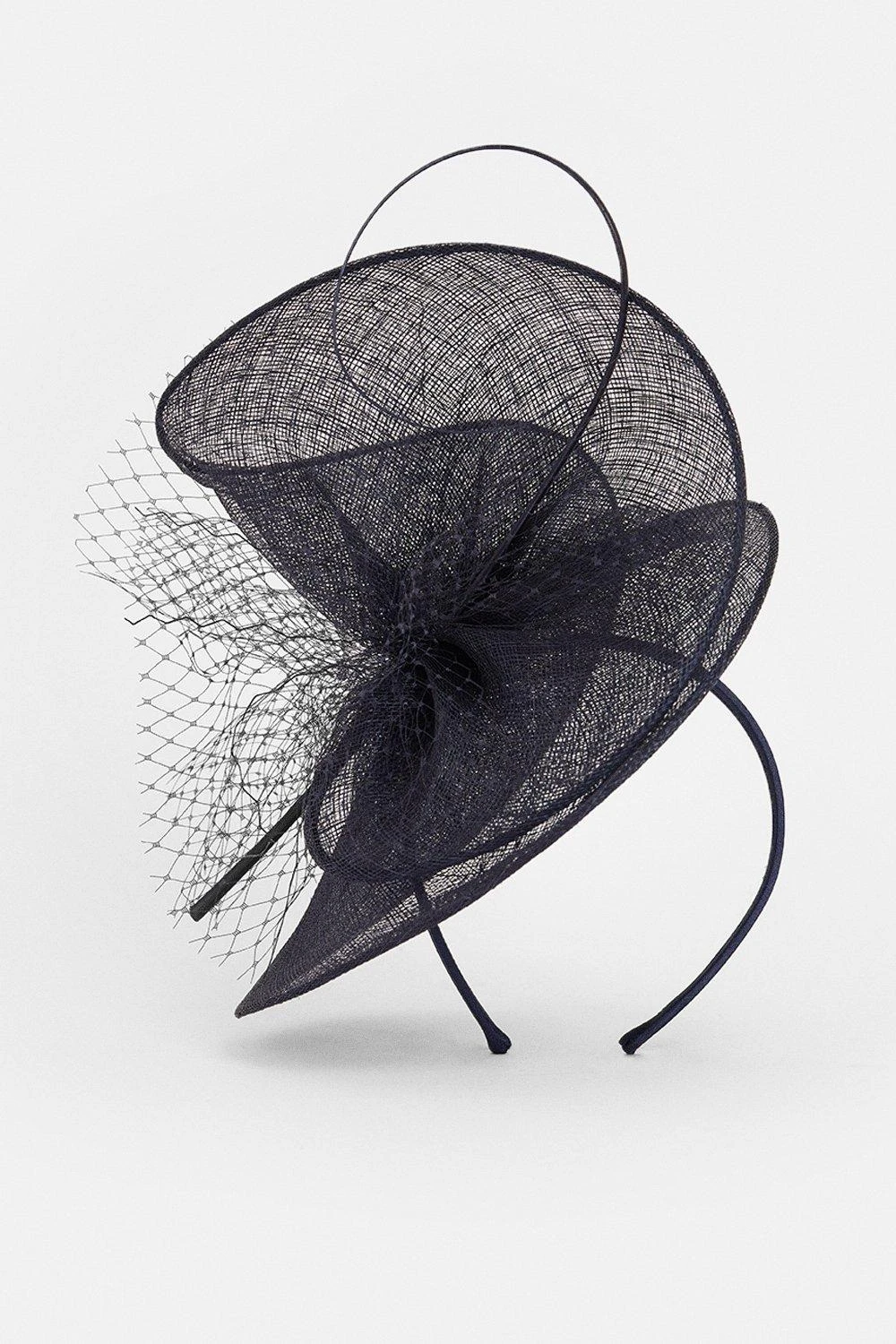 Karen Millen Lace Trim Detail Fascinator 5 Karen Millen Lace Trim Detail Fascinator - Image 3