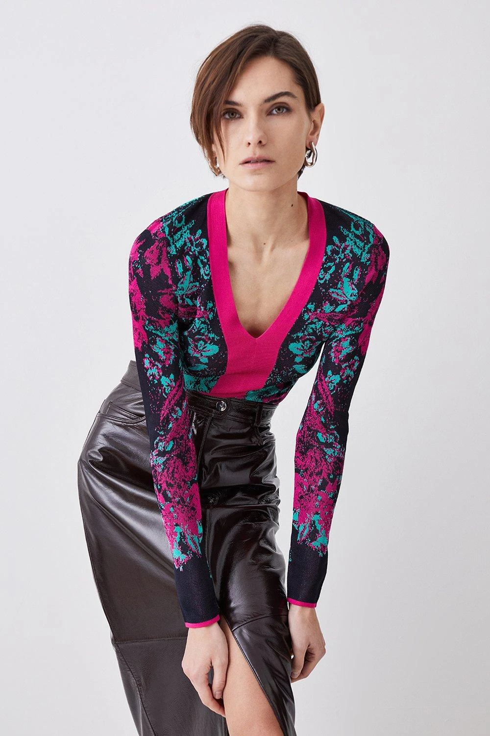 Karen Millen V Neck Tie Back Jacquard Knit Top 8 Karen Millen V Neck Tie Back Jacquard Knit Top - Image 6