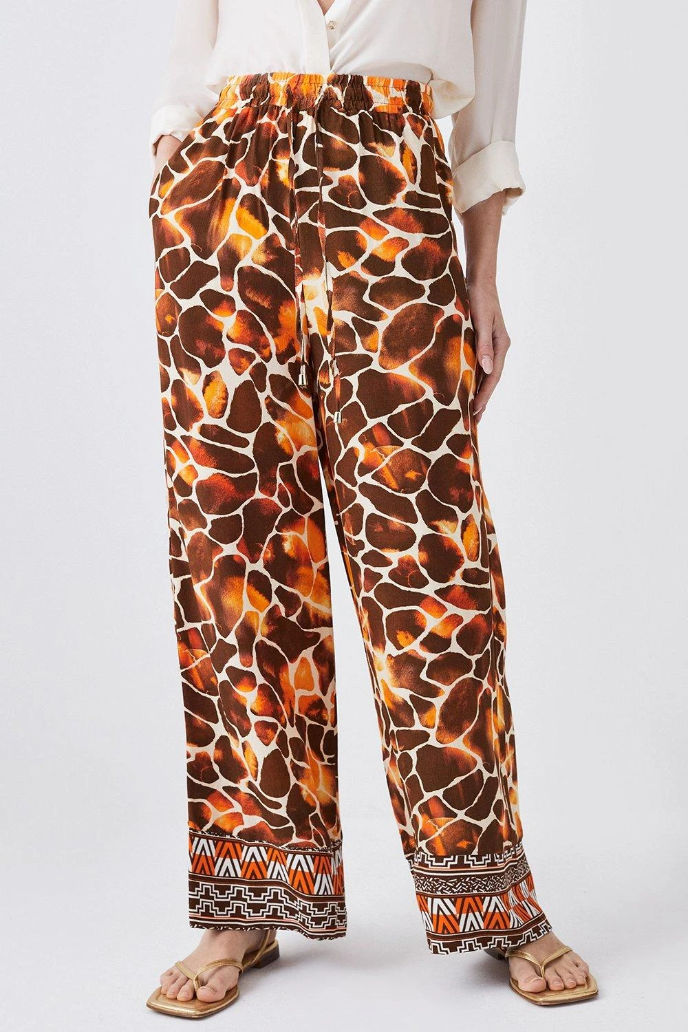 Karen Millen Petite Mixed Animal Woven Wide Leg Trouser 4 Karen Millen Petite Mixed Animal Woven Wide Leg Trouser - Image 2
