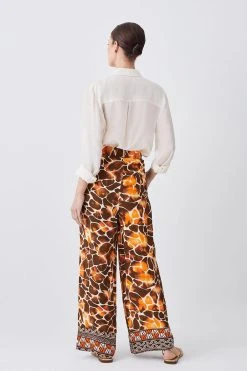 Karen Millen Petite Mixed Animal Woven Wide Leg Trouser 11 Karen Millen Petite Mixed Animal Woven Wide Leg Trouser -Karen Millen shop petite mixed animal woven wide leg trouser 4