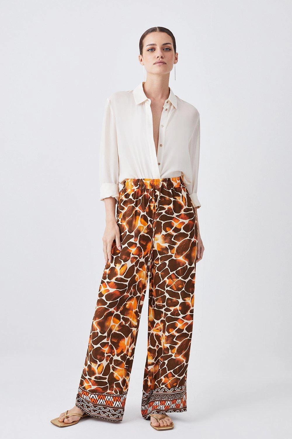 Karen Millen Petite Mixed Animal Woven Wide Leg Trouser 3 Karen Millen Petite Mixed Animal Woven Wide Leg Trouser