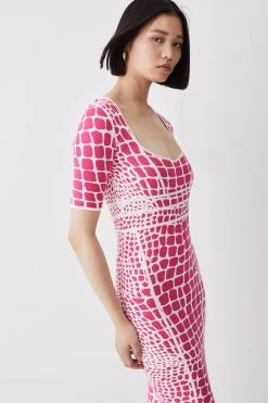 Karen Millen Abstract Jacquard Half Sleeve Knitted Midi Dress -Karen Millen shop pink abstract jacquard half sleeve knitted midi dress 3