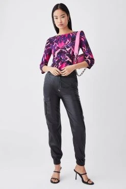 Karen Millen Half Sleeve Slash Neck Printed Viscose Blend T-shirt 9 Karen Millen Half Sleeve Slash Neck Printed Viscose Blend T-shirt -Karen Millen shop pink half sleeve slash neck printed viscose blend t shirt 1