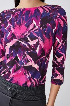 Karen Millen Half Sleeve Slash Neck Printed Viscose Blend T-shirt 10 Karen Millen Half Sleeve Slash Neck Printed Viscose Blend T-shirt -Karen Millen shop pink half sleeve slash neck printed viscose blend t shirt 2