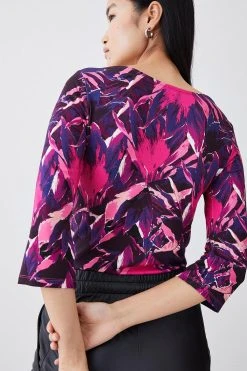Karen Millen Half Sleeve Slash Neck Printed Viscose Blend T-shirt 11 Karen Millen Half Sleeve Slash Neck Printed Viscose Blend T-shirt -Karen Millen shop pink half sleeve slash neck printed viscose blend t shirt 3