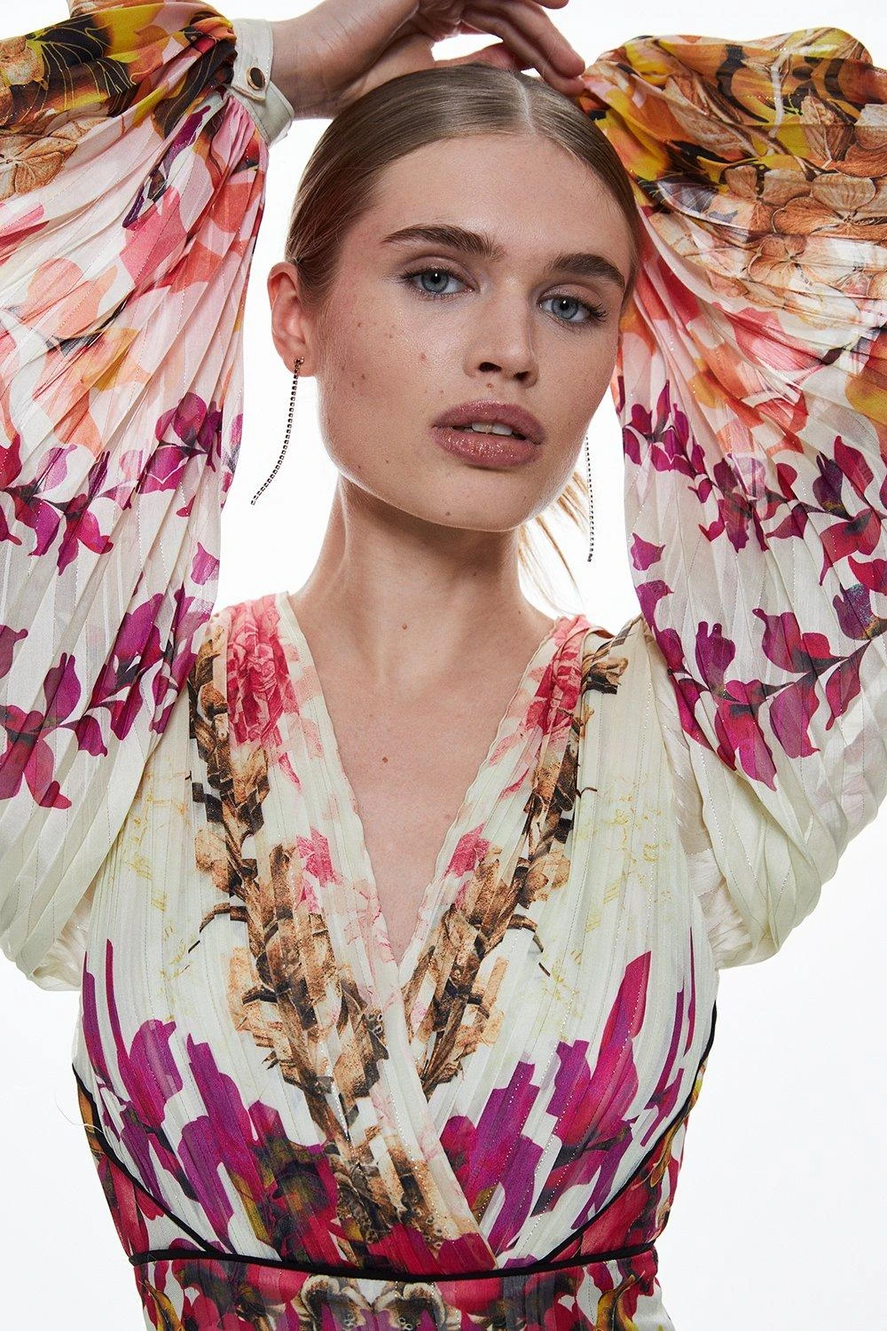 Karen Millen Mirrored Ombre Floral Pleat Drama Woven Mini Dress 8 Karen Millen Mirrored Ombre Floral Pleat Drama Woven Mini Dress - Image 6