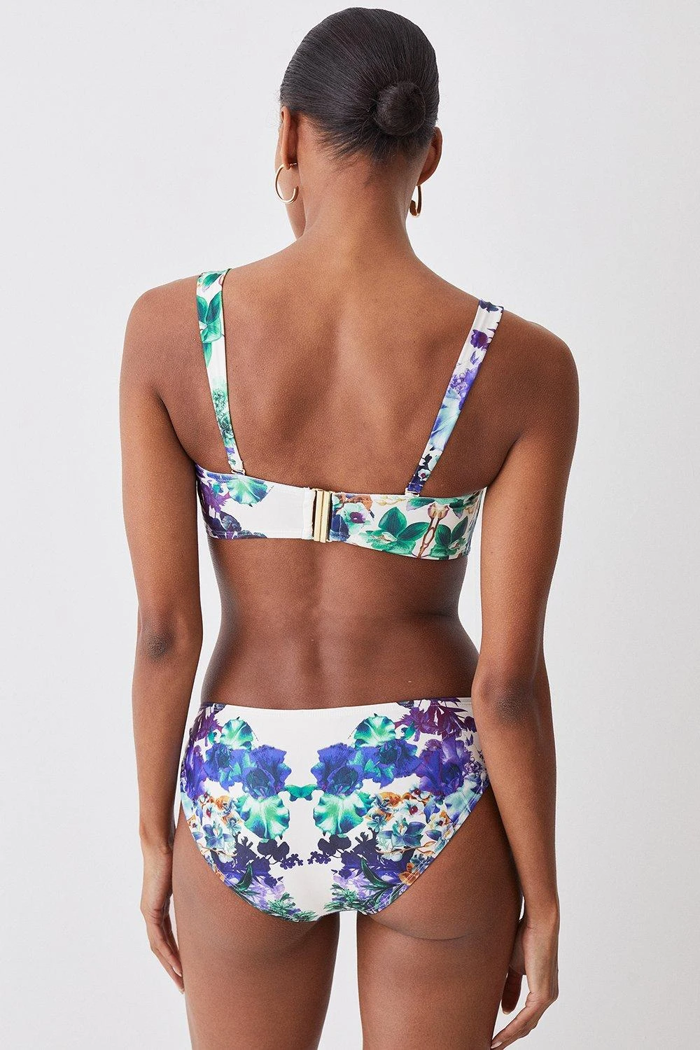 Karen Millen Mirror Print Gold Trim Bikini Bottoms 3 Karen Millen Mirror Print Gold Trim Bikini Bottoms