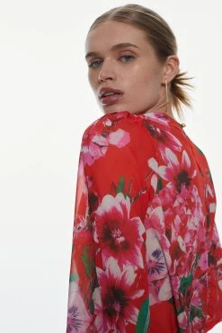Karen Millen Floral Hydrangea Georgette Ruffle Detail Woven Blouse -Karen Millen shop red floral hydrangea georgette ruffle detail woven blouse 3