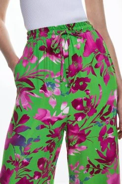 Karen Millen Silhouette Floral Woven Wide Leg Trouser -Karen Millen shop silhouette floral woven wide leg trouser 2