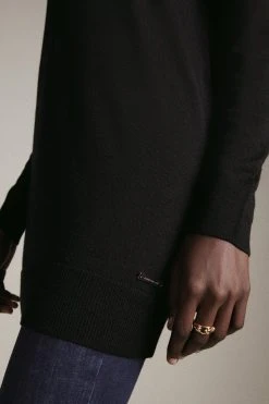 Karen Millen Merino Wool Crew Neck Longline Jumper 9 Karen Millen Merino Wool Crew Neck Longline Jumper -Karen Millen shop teal merino wool crew neck longline jumper 3