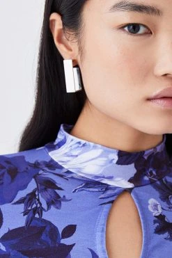 Karen Millen Geo Viscose Blend Keyhole Jersey Top -Karen Millen shop yellow geo viscose blend keyhole jersey top 4