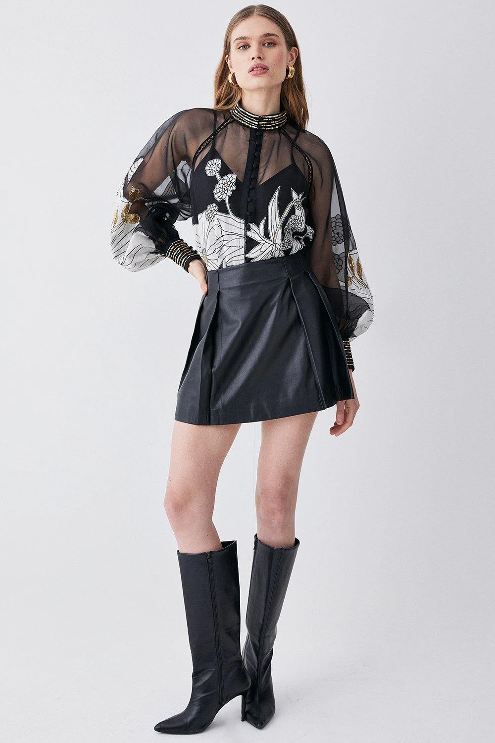 Karen Millen Organdie Applique Buttoned Woven Blouse 6 Karen Millen Organdie Applique Buttoned Woven Blouse - Image 4