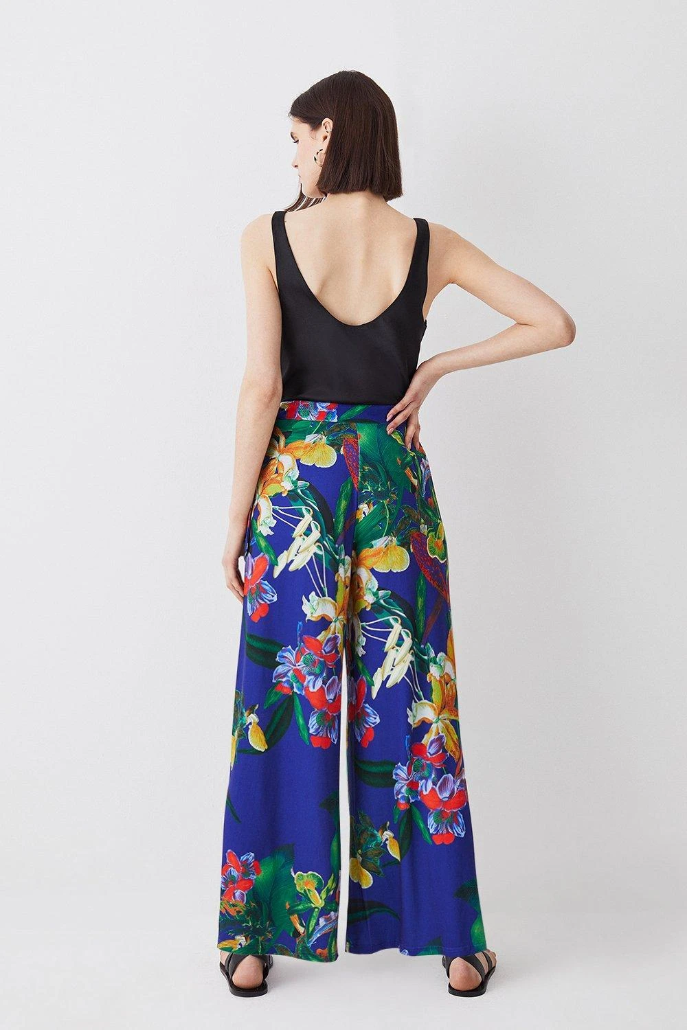 Karen Millen Floral Print Wide Leg Waist Tie Jersey Trousers 7 Karen Millen Floral Print Wide Leg Waist Tie Jersey Trousers - Image 5