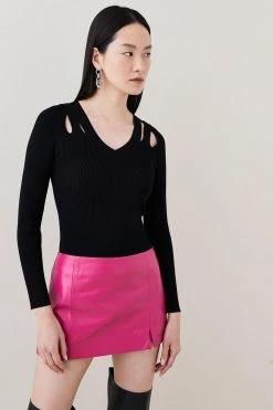 Karen Millen Cut Out V Neck Rib Knit Top -Karen Millen shop blush cut out v neck rib knit top 2