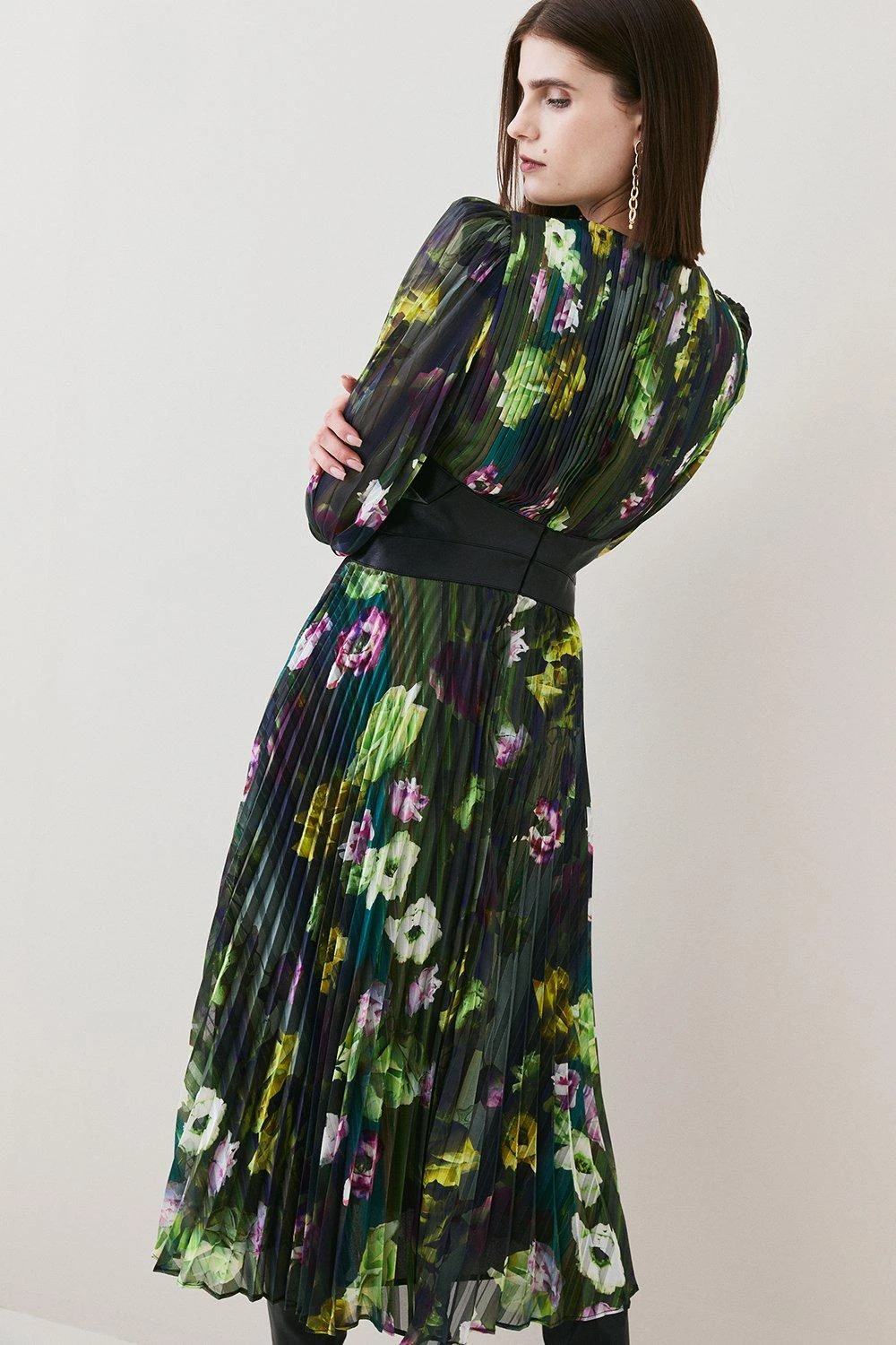 Karen Millen Floral Pleated Pu Woven Maxi Dress 6 Karen Millen Floral Pleated Pu Woven Maxi Dress - Image 4