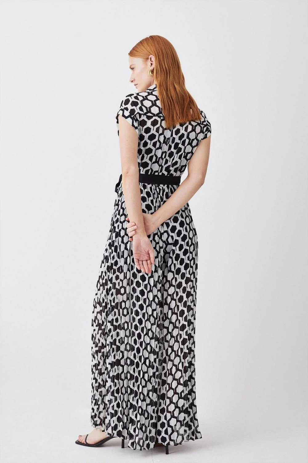 Karen Millen Mono Geo Pleat Detail Belted Woven Jumpsuit 6 Karen Millen Mono Geo Pleat Detail Belted Woven Jumpsuit - Image 4