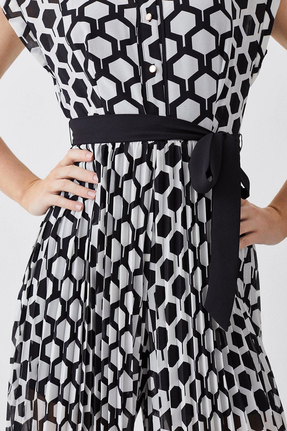 Karen Millen Mono Geo Pleat Detail Belted Woven Jumpsuit 3 Karen Millen Mono Geo Pleat Detail Belted Woven Jumpsuit