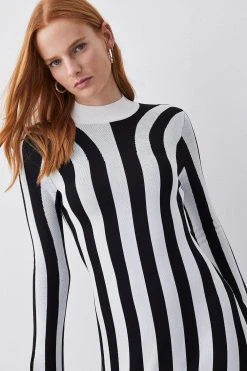 Karen Millen Stripe Shredded Hem Jacquard Maxi Column Dress -Karen Millen shop mono stripe shredded hem jacquard maxi column dress 2