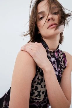 Karen Millen Marble Mesh Print Ruched Jersey Dress -Karen Millen shop pink marble mesh print ruched jersey dress 3