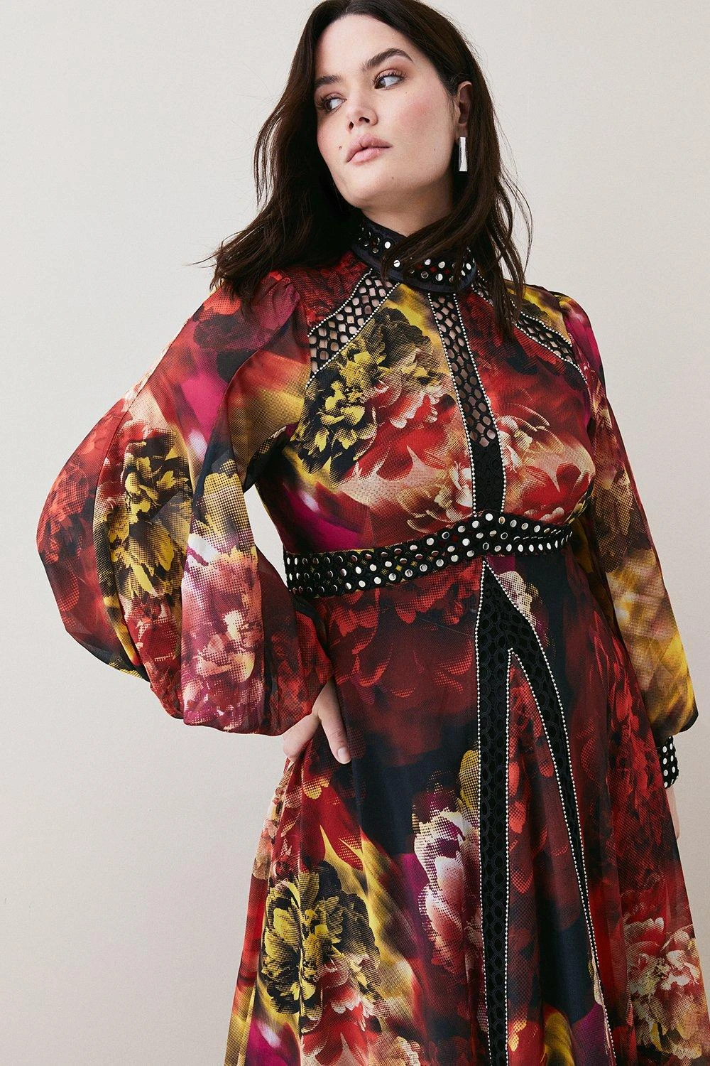 Karen Millen Plus Size Exploded Floral Studded Lace Dress 6 Karen Millen Plus Size Exploded Floral Studded Lace Dress - Image 4