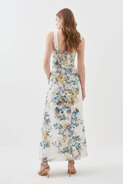 Karen Millen Trailing Floral Cotton Sateen Maxi Skirt 11 Karen Millen Trailing Floral Cotton Sateen Maxi Skirt -Karen Millen shop trailing floral cotton sateen maxi skirt 4