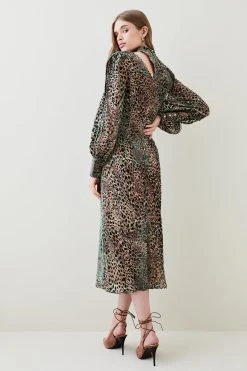 Karen Millen Velvet Animal Devoure Woven Maxi Dress 10 Karen Millen Velvet Animal Devoure Woven Maxi Dress -Karen Millen shop velvet animal devoure woven maxi dress 3